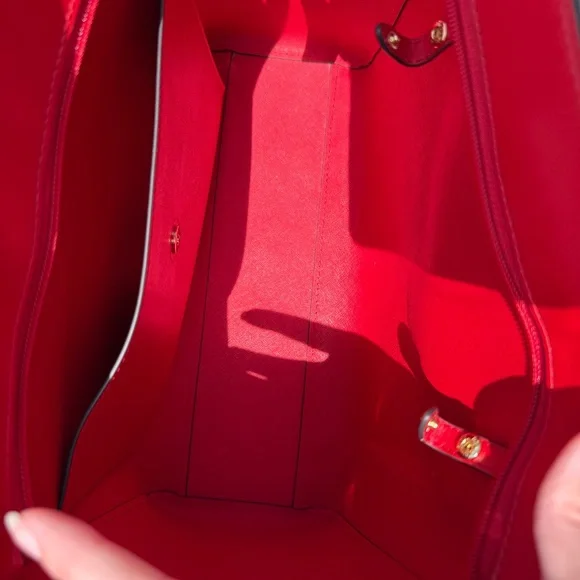 Michael Kors Large Leather 3-in-1 Tote Set + Wallet - Picture 4 of 12